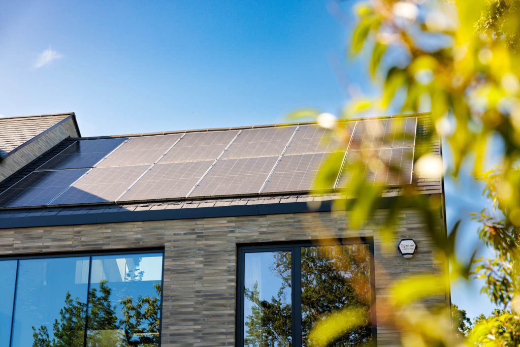Humax MX7 V2G SeamlessSolarCharging.jpg